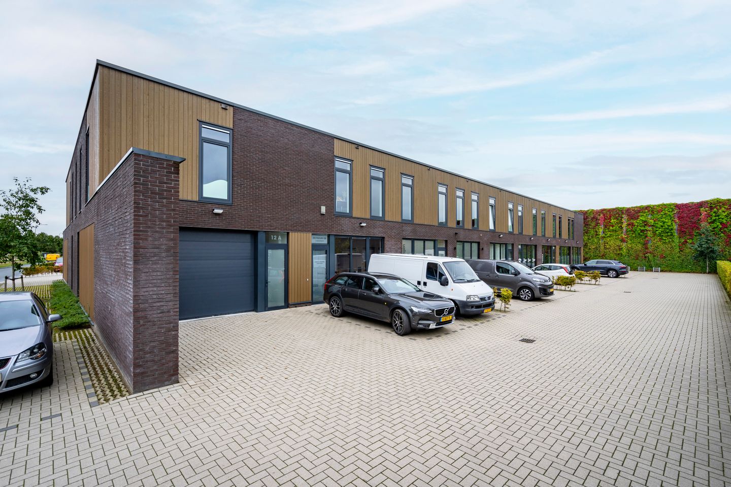 Bekijk foto 1 van Deltazijde 12-a