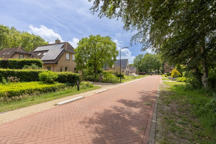Foto 4 van Binnenweg 8-A