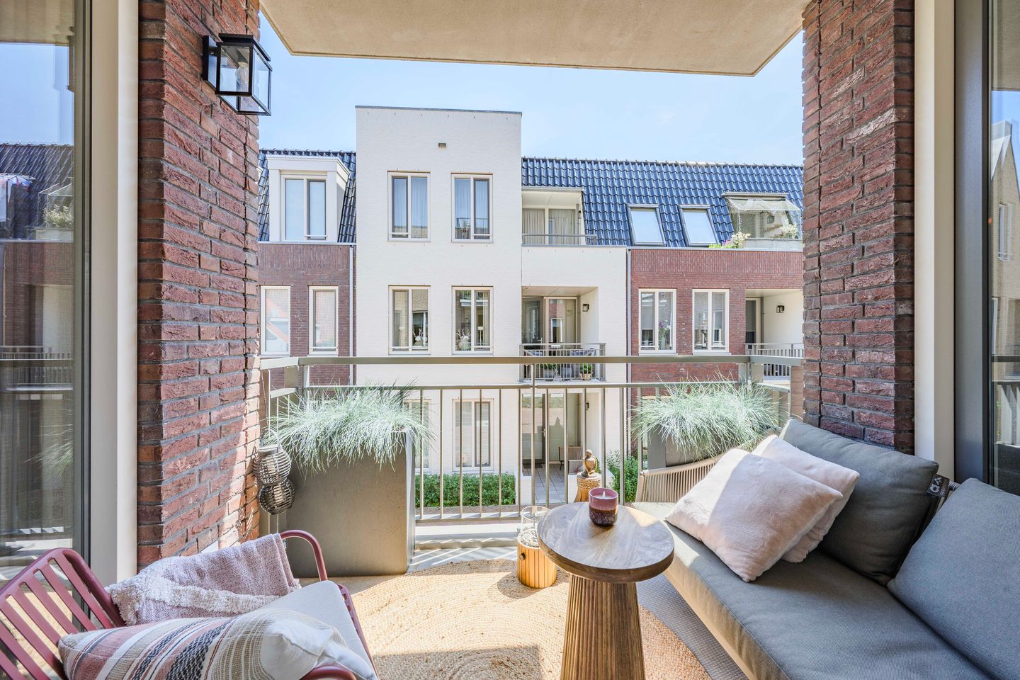 Photo 10 of E.E. van der Laanstraat 28