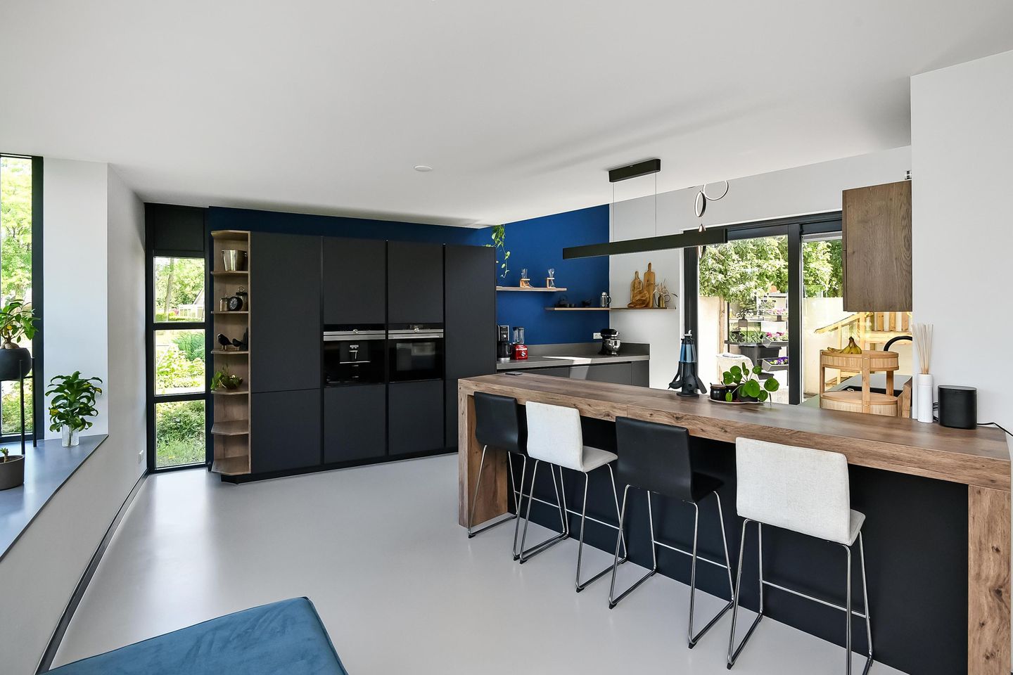 Foto 4 van Henriëtte Roland Holstlaan 27