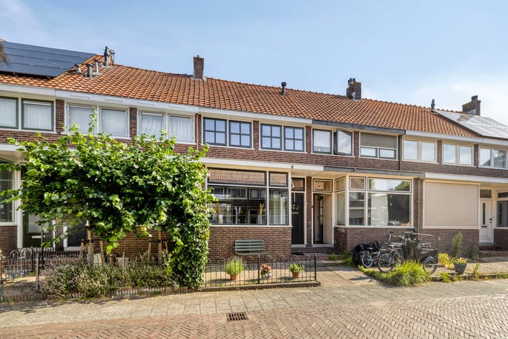 Dwarsstraat 7