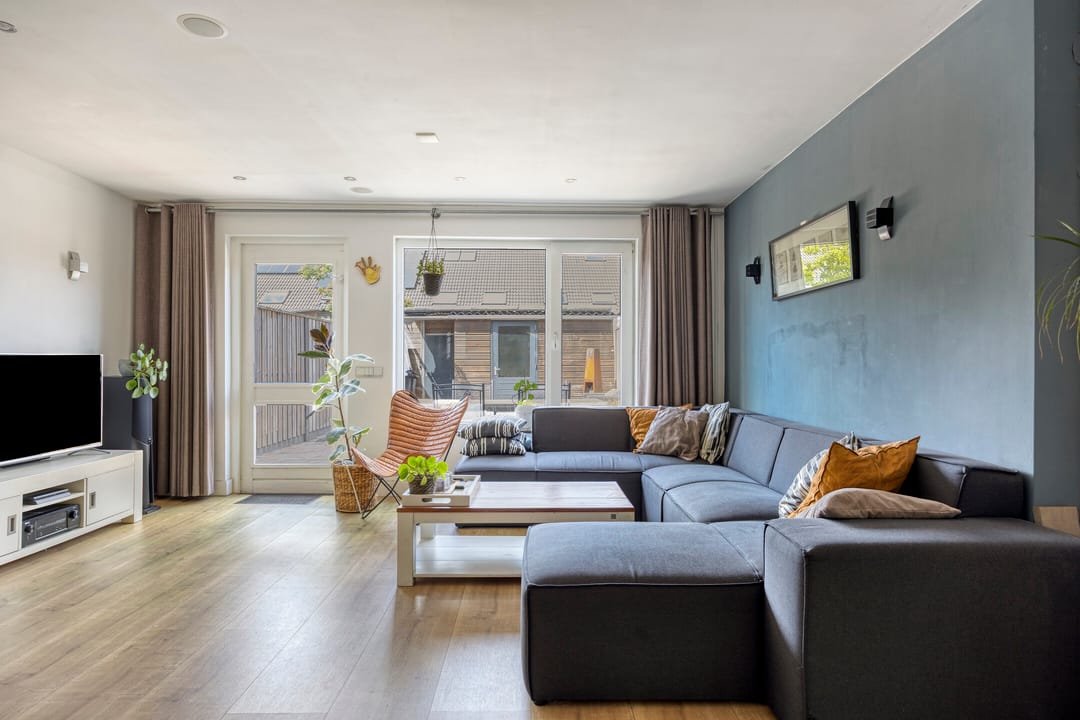 Photo 2 of Midslandstraat 53