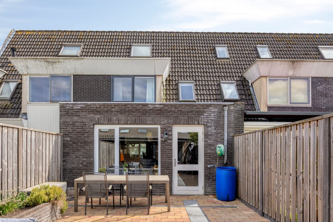 Photo 28 of Midslandstraat 53