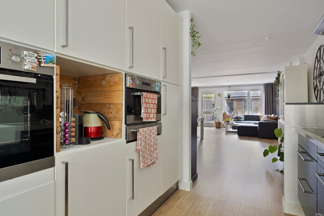 Photo 11 of Midslandstraat 53