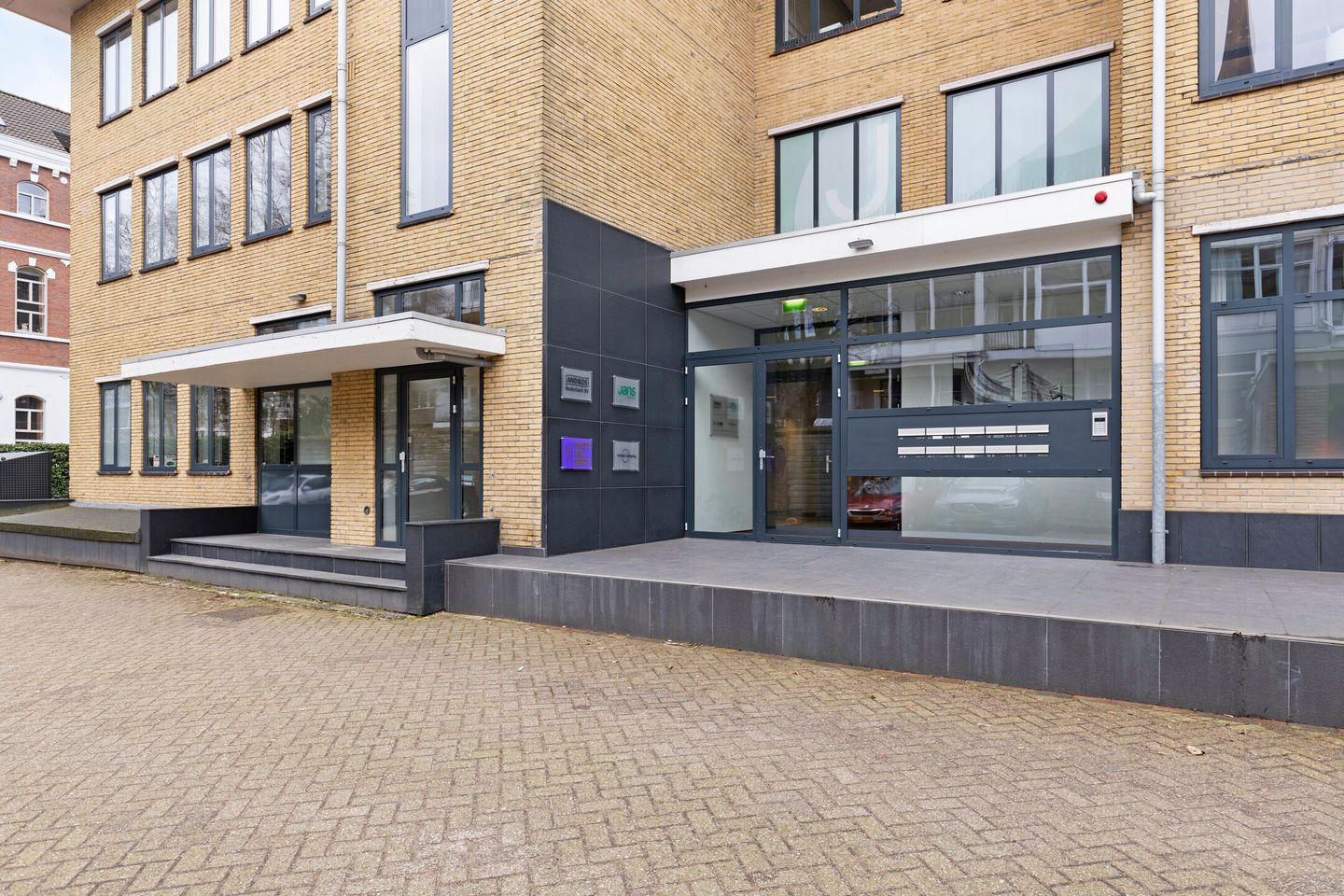 Bekijk foto 2 van Struisenburgstraat 44