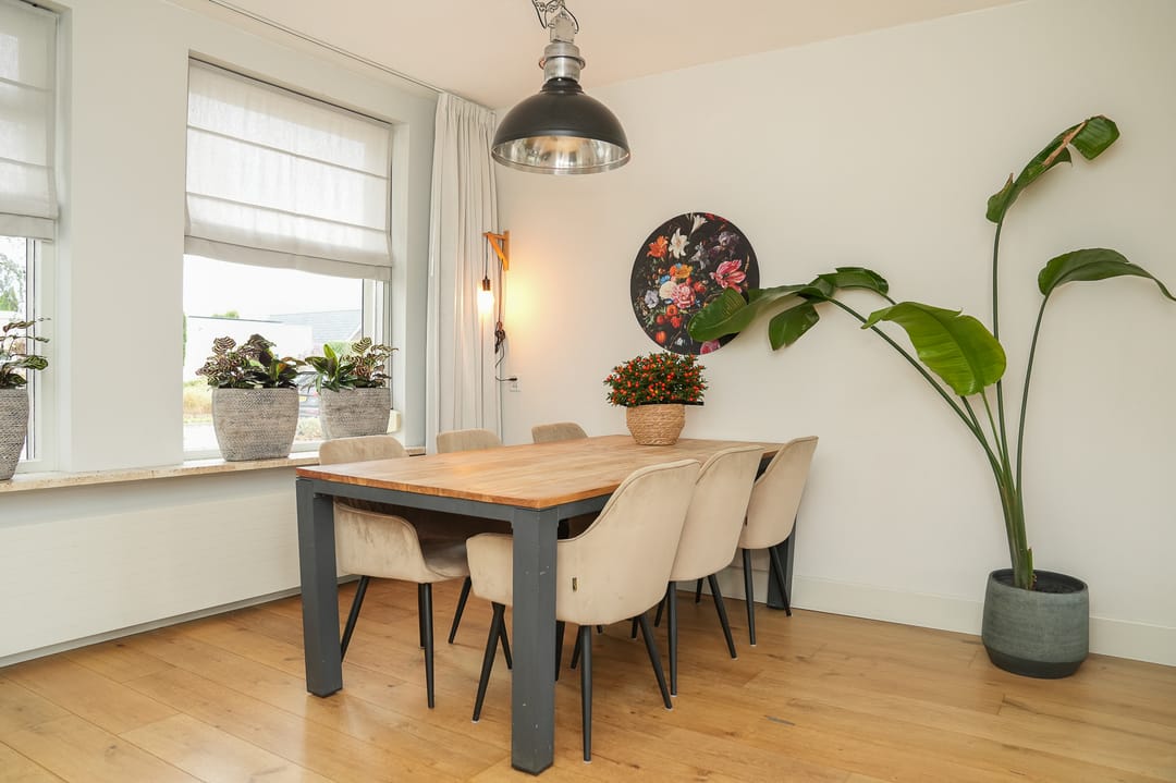Photo 8 of Paterstraat 98