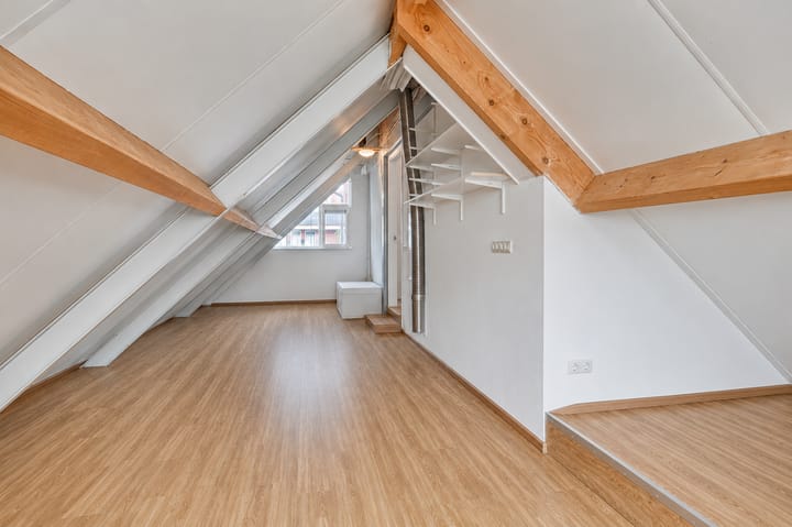 Twee-onder-één-kap te koop: zadelmaker 14, Oldenzaal