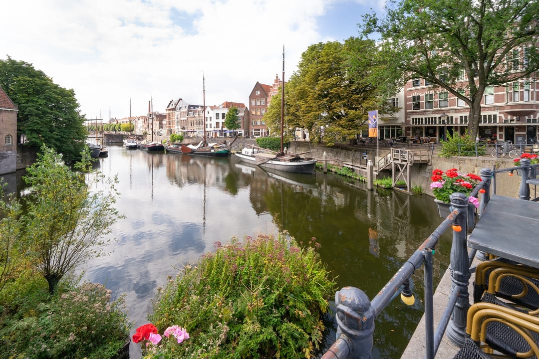 Photo 7 of Watergeusstraat 4-B01