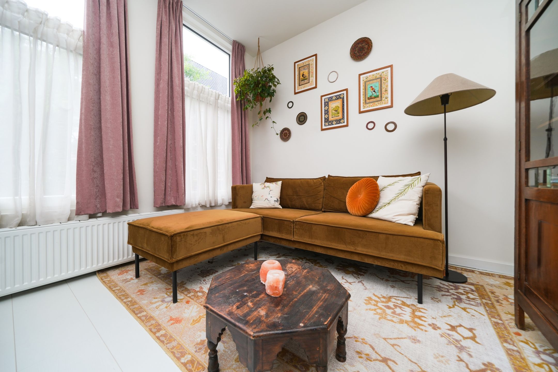 Photo 9 of Watergeusstraat 4-B01
