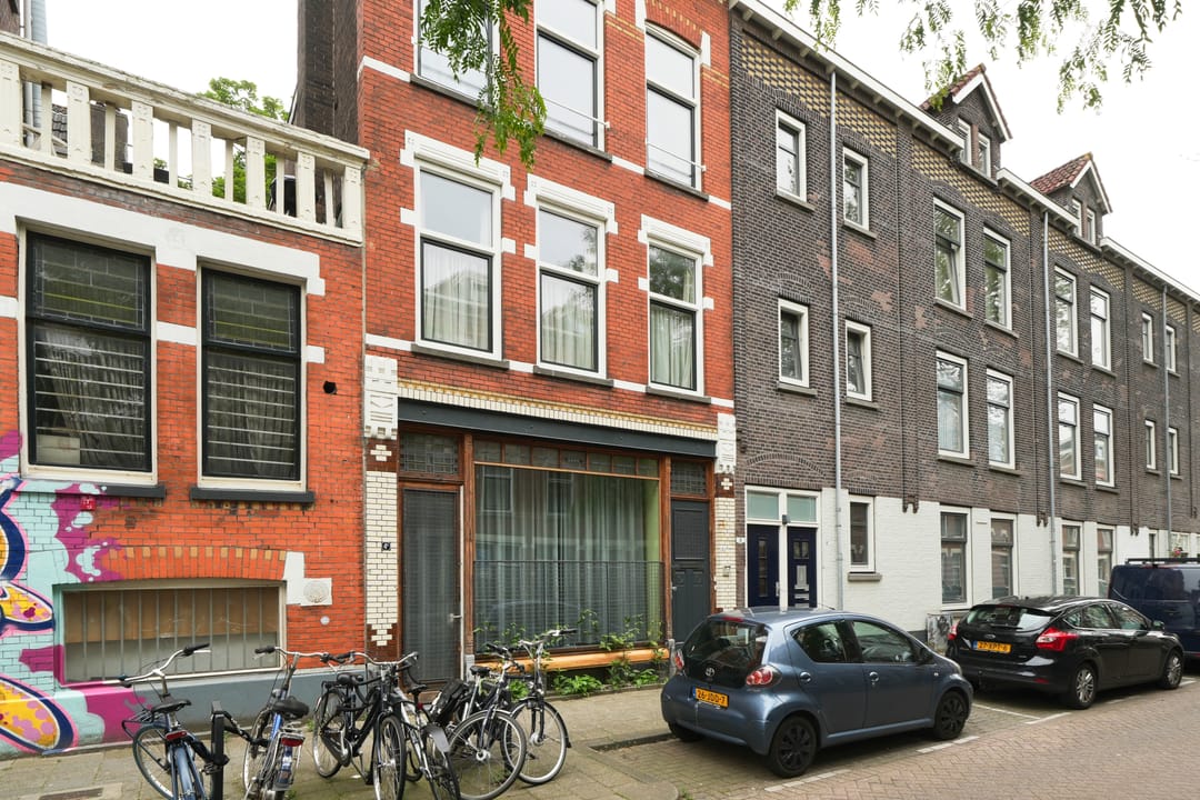 Photo 23 of Watergeusstraat 4-B01