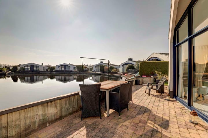 Twee-onder-één-kap te koop: Brekkenweg 4-41, Lemmer