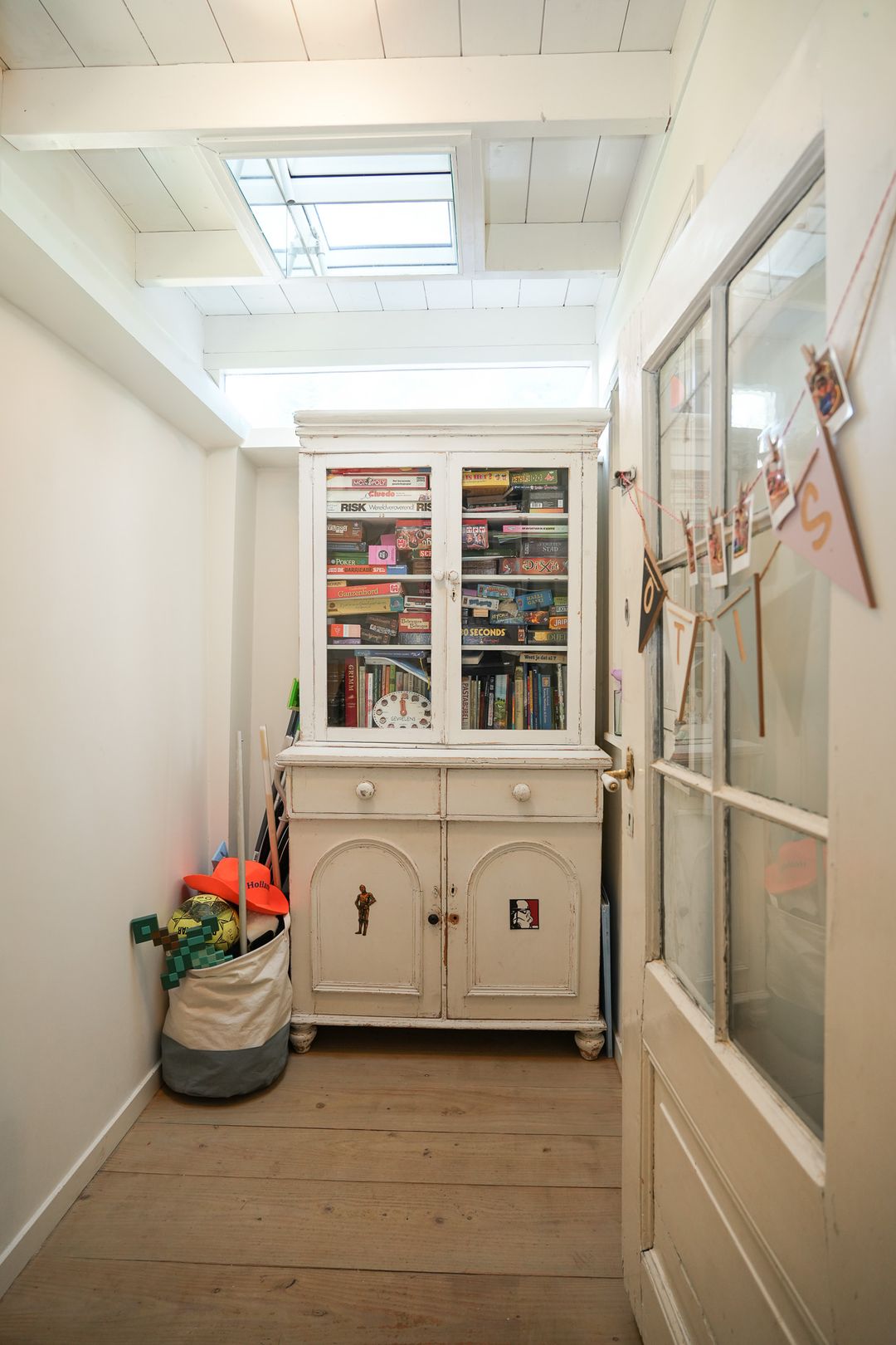 Photo 32 of Moesstraat 8