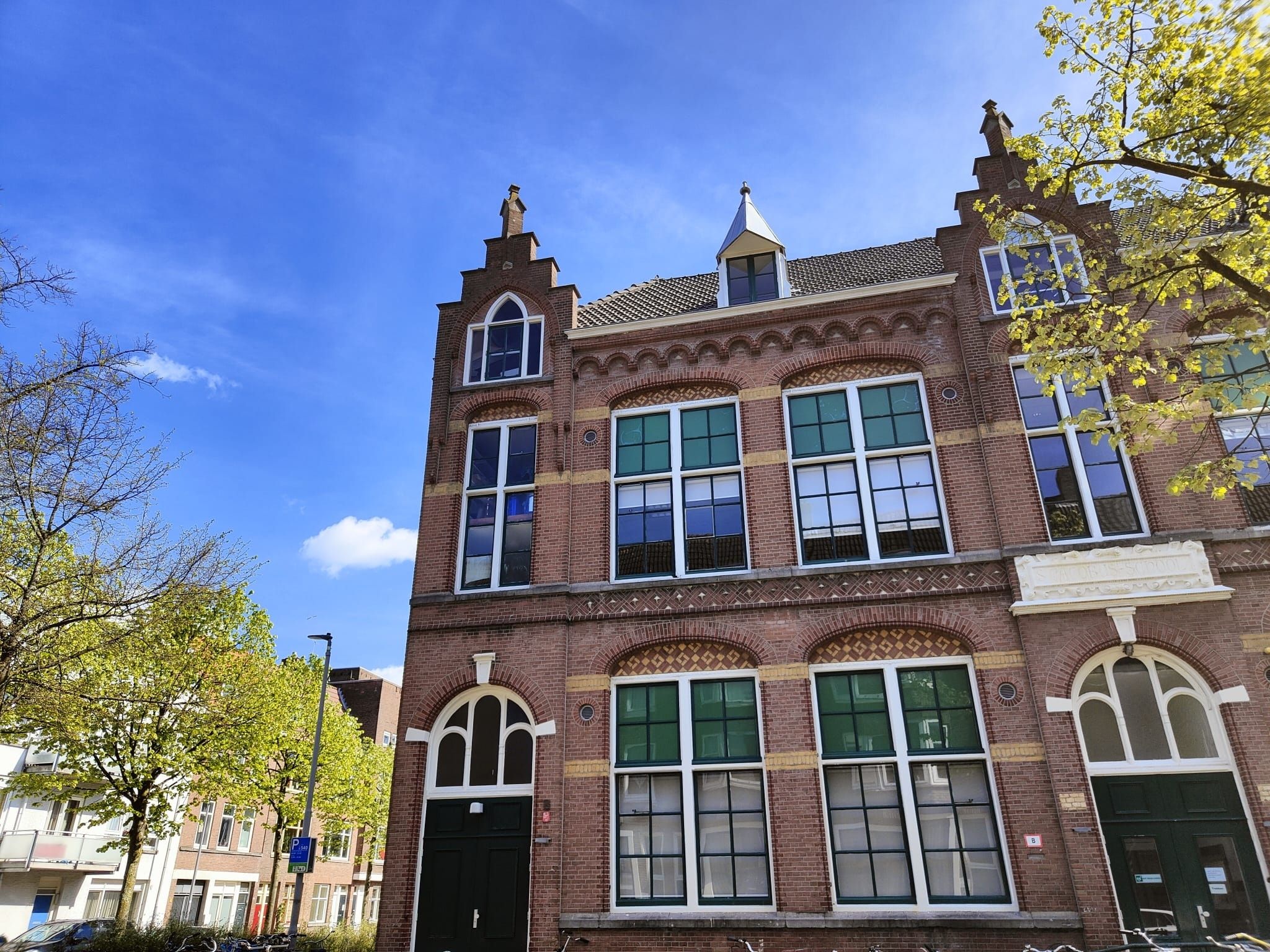Photo 24 of Schoonderloostraat 227