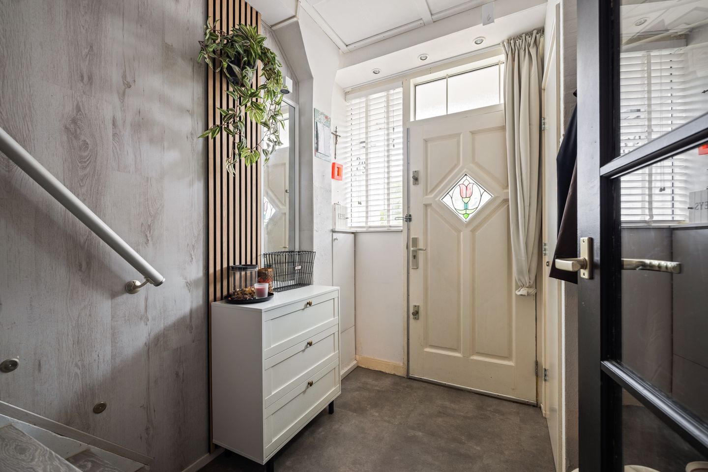 Photo 10 of Sam van Houtenstraat 293