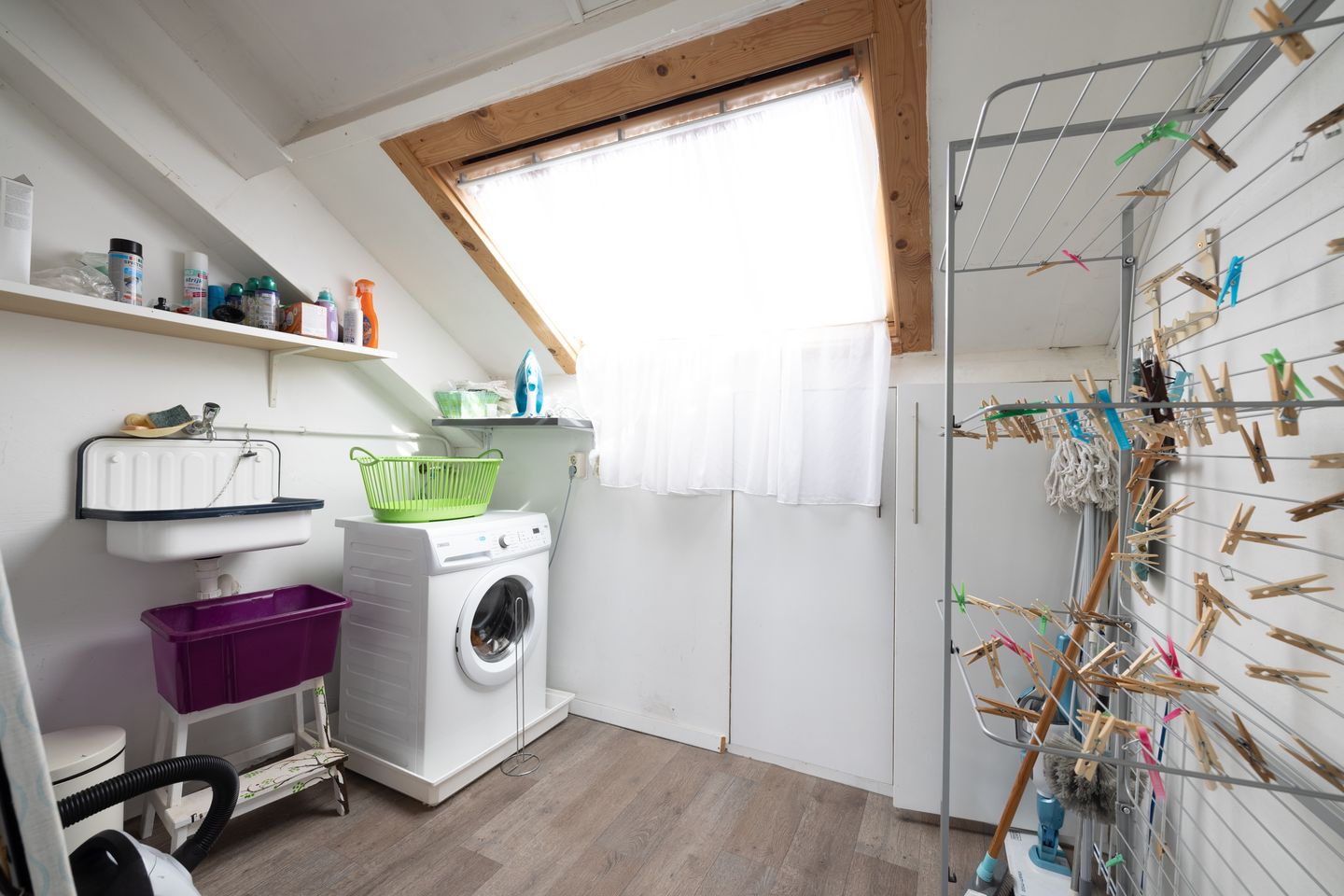 Photo 35 of Sam van Houtenstraat 293