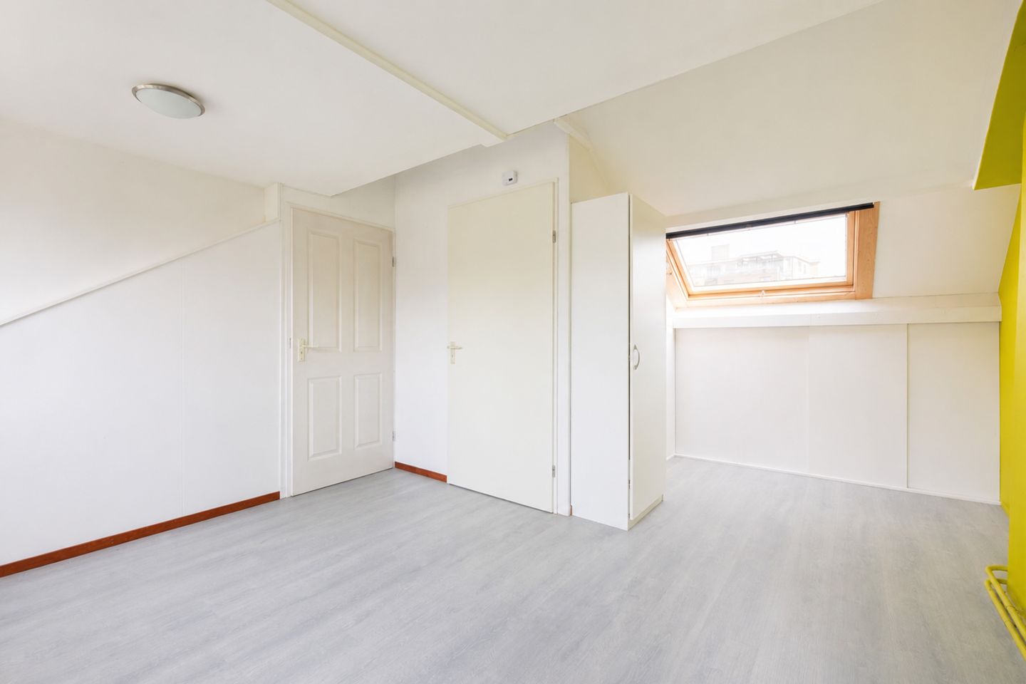 Photo 34 of Sam van Houtenstraat 293