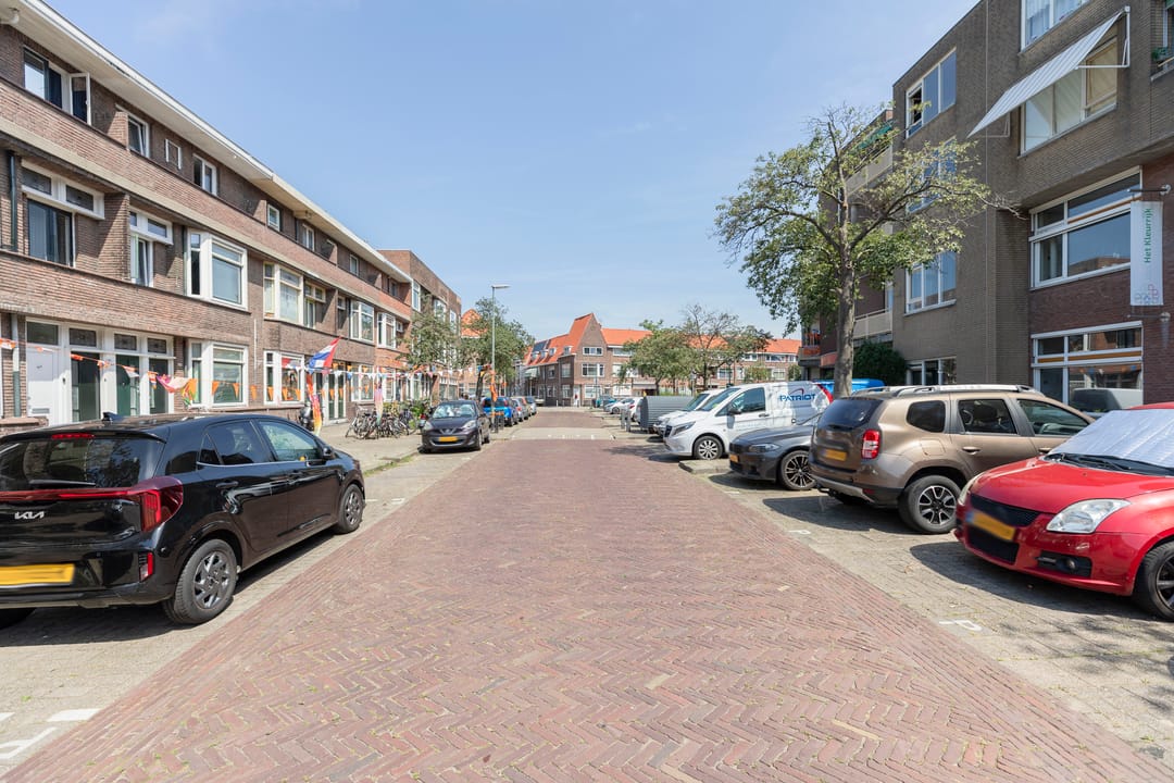 Photo 28 of Van Ostadelaan 61-A