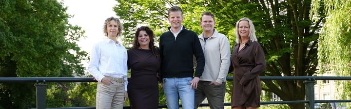 office-banner
