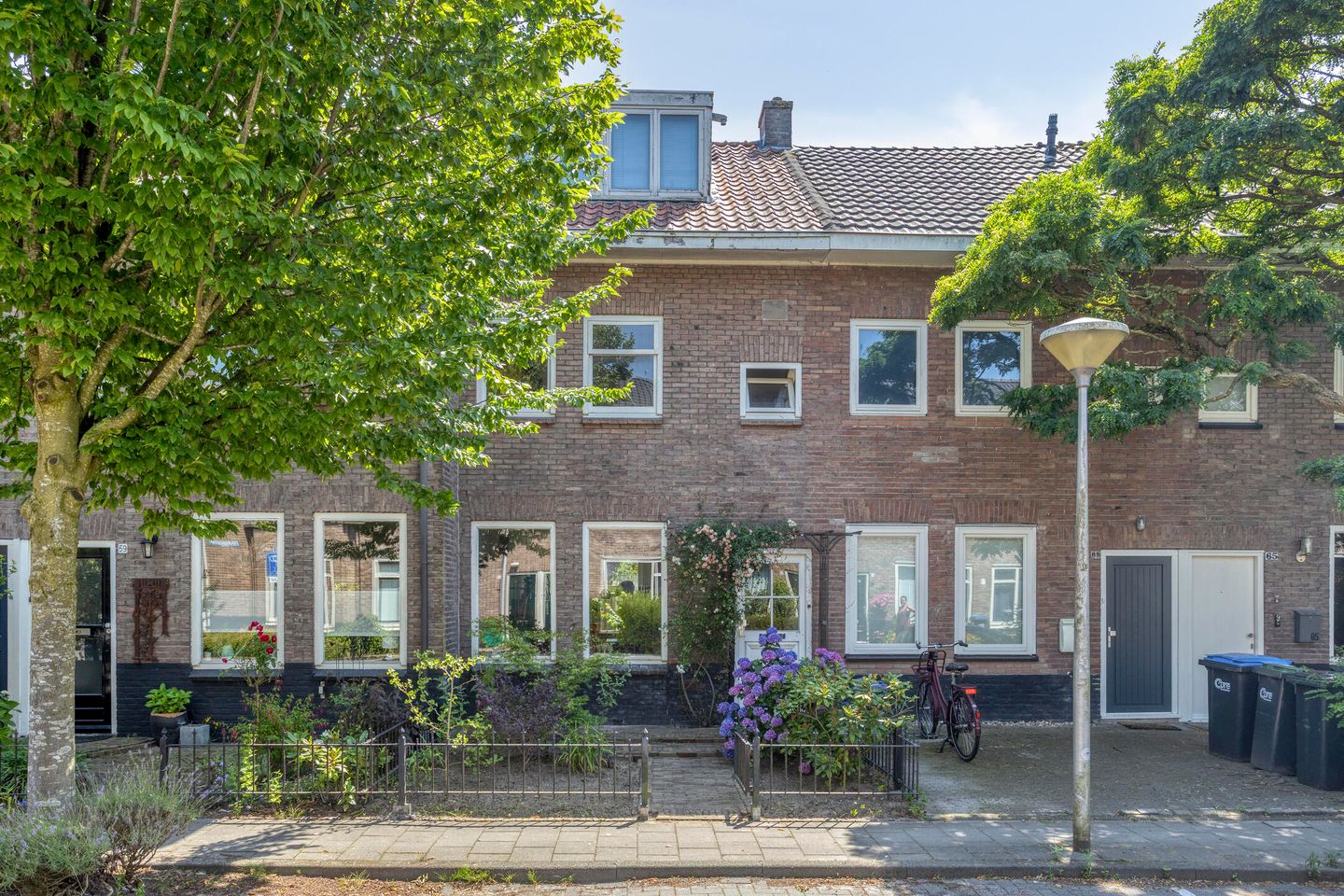 Foto 1 van Pioenroosstraat 61