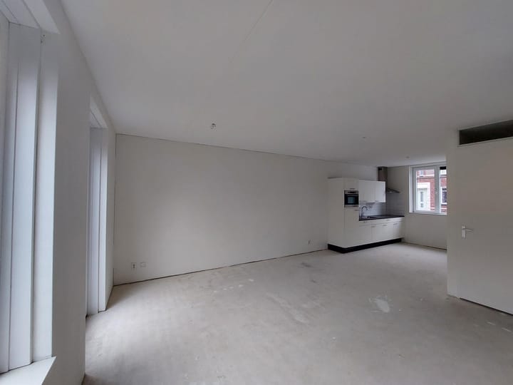 Tussenwoning te huur: Zuster Theodardahof 8, Uden