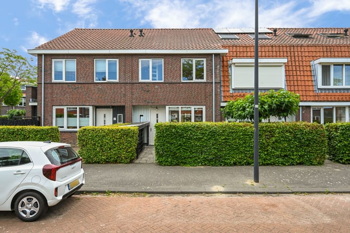 Maurice de Vlaminckstraat 8