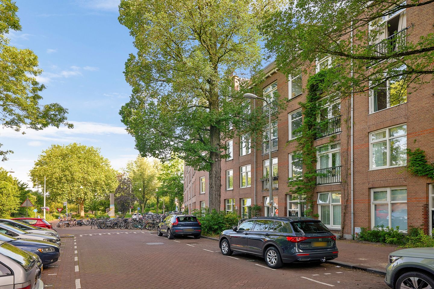 Foto 1 van Spaarndammerstraat 14-C
