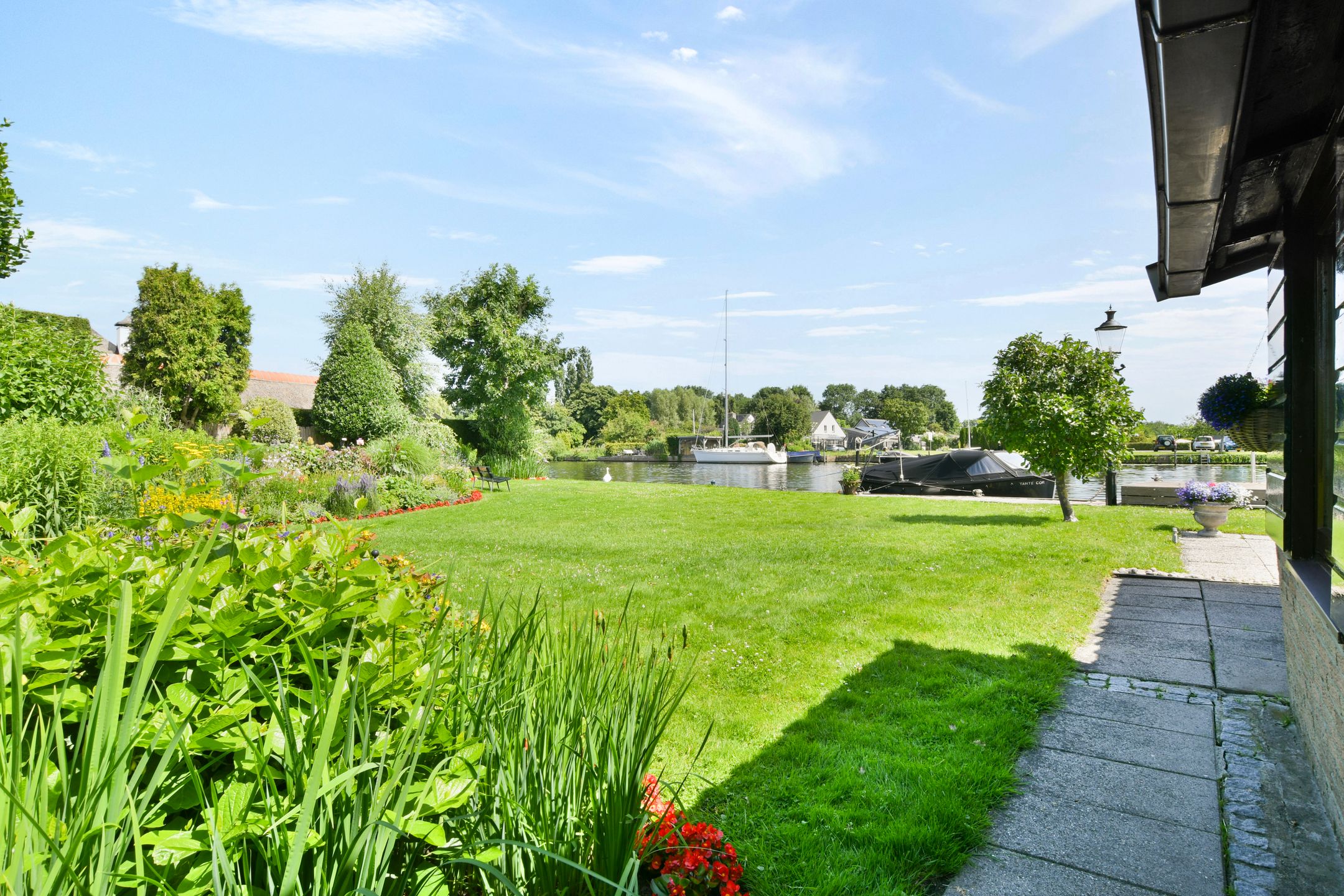 1-bedroom freehold villa in Nigtevecht — photo 4 of 5