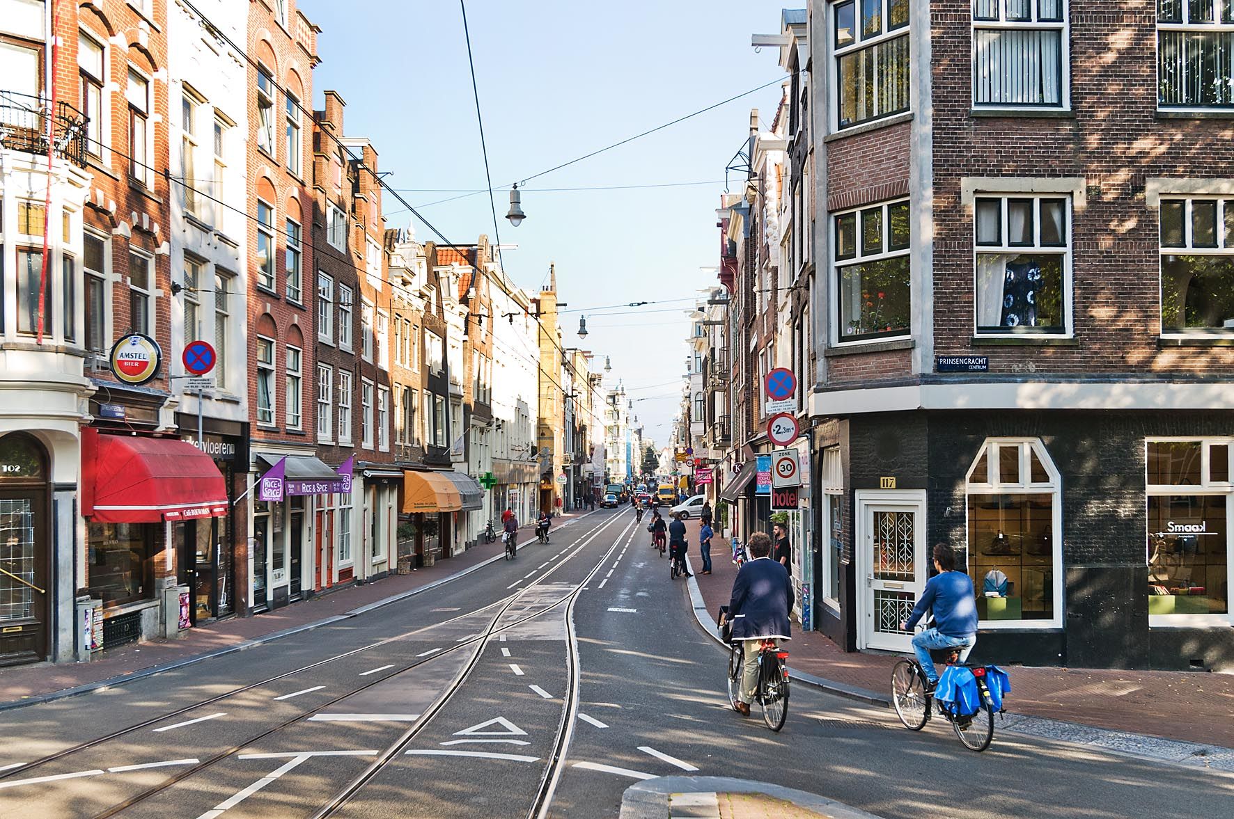 Photo 24 of Fokke Simonszstraat 37-3