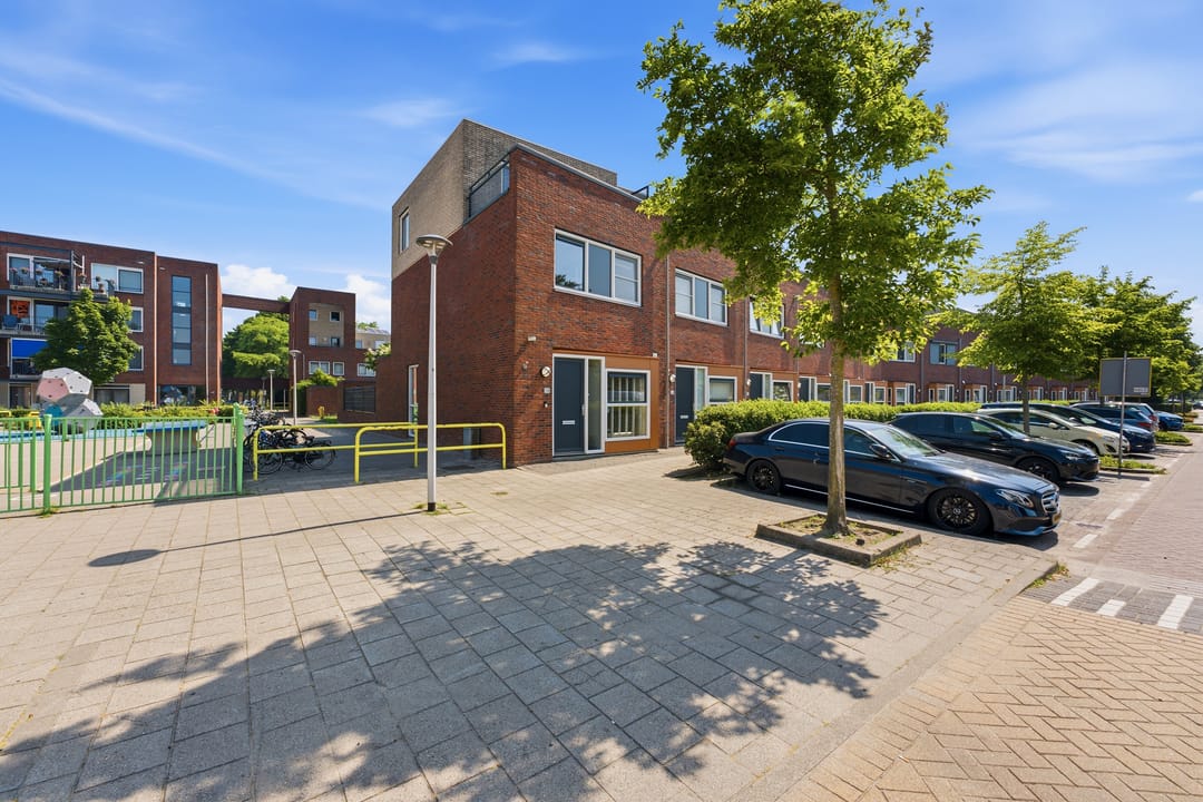 Photo 1 of Maasstraat 28