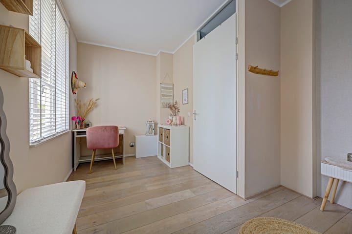 Hoekwoning te koop: Marlijnstraat 1, Hoogvliet Rotterdam