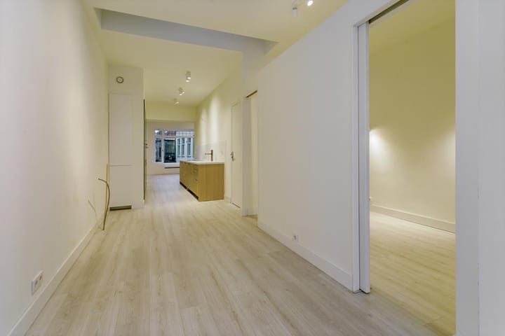 Tussenwoning te koop: Kremerstraat 21, Bergen Op Zoom