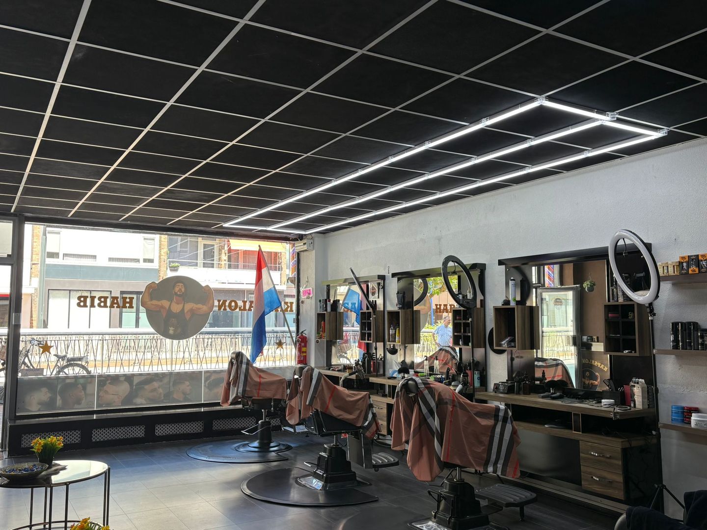 View photo 2 of Nieuwe Markt 90
