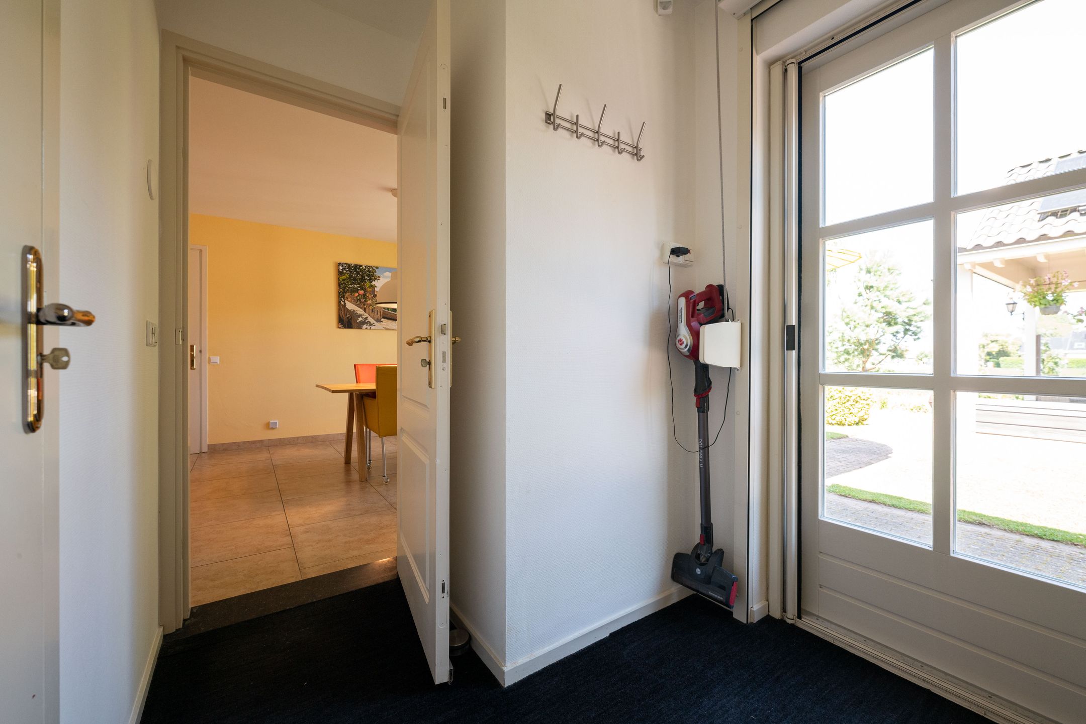 Photo 27 of Montanusstraat 8