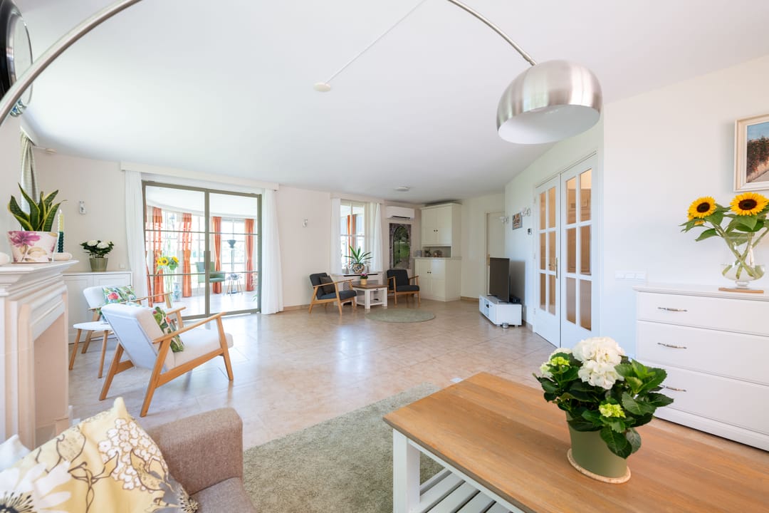 Photo 13 of Montanusstraat 8