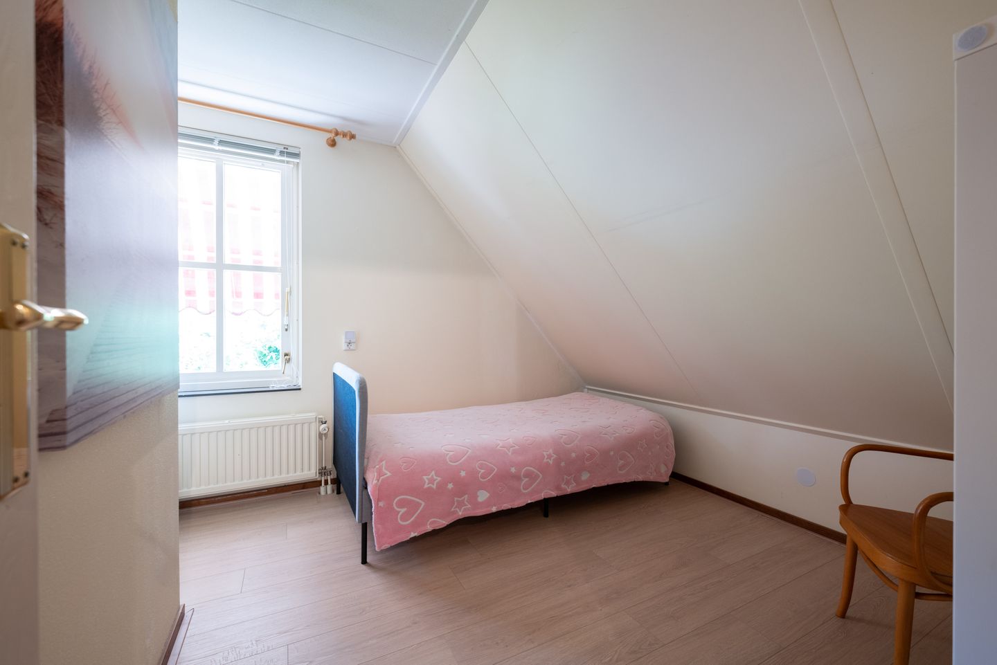 Photo 40 of Montanusstraat 8
