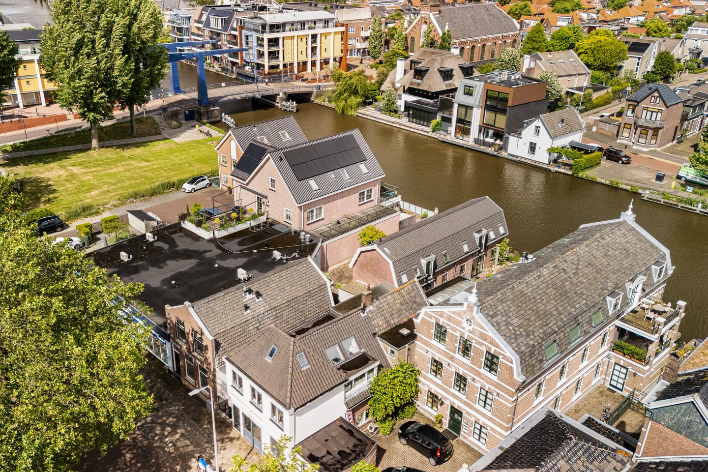 Photo 40 of Prins Hendrikstraat 130-A