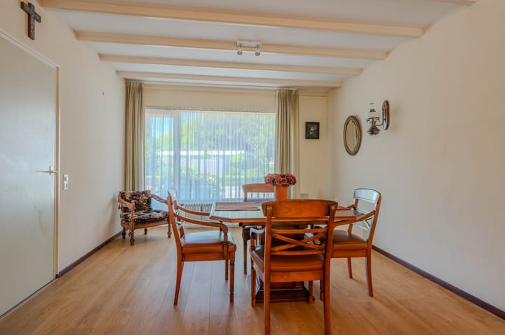 Tussenwoning te koop: Engelenstraat 23, Venray