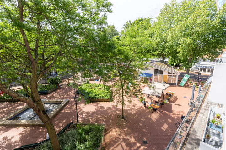 Appartement te koop: Julianaplein 46, Bussum