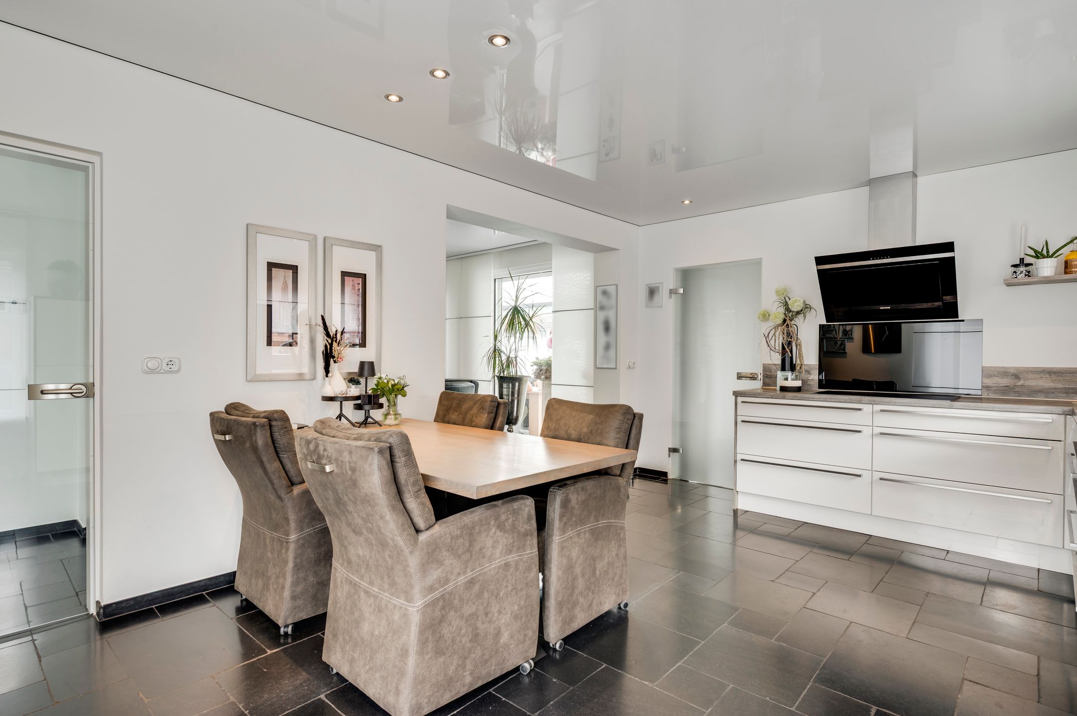 Foto 9 van Hemeling 10