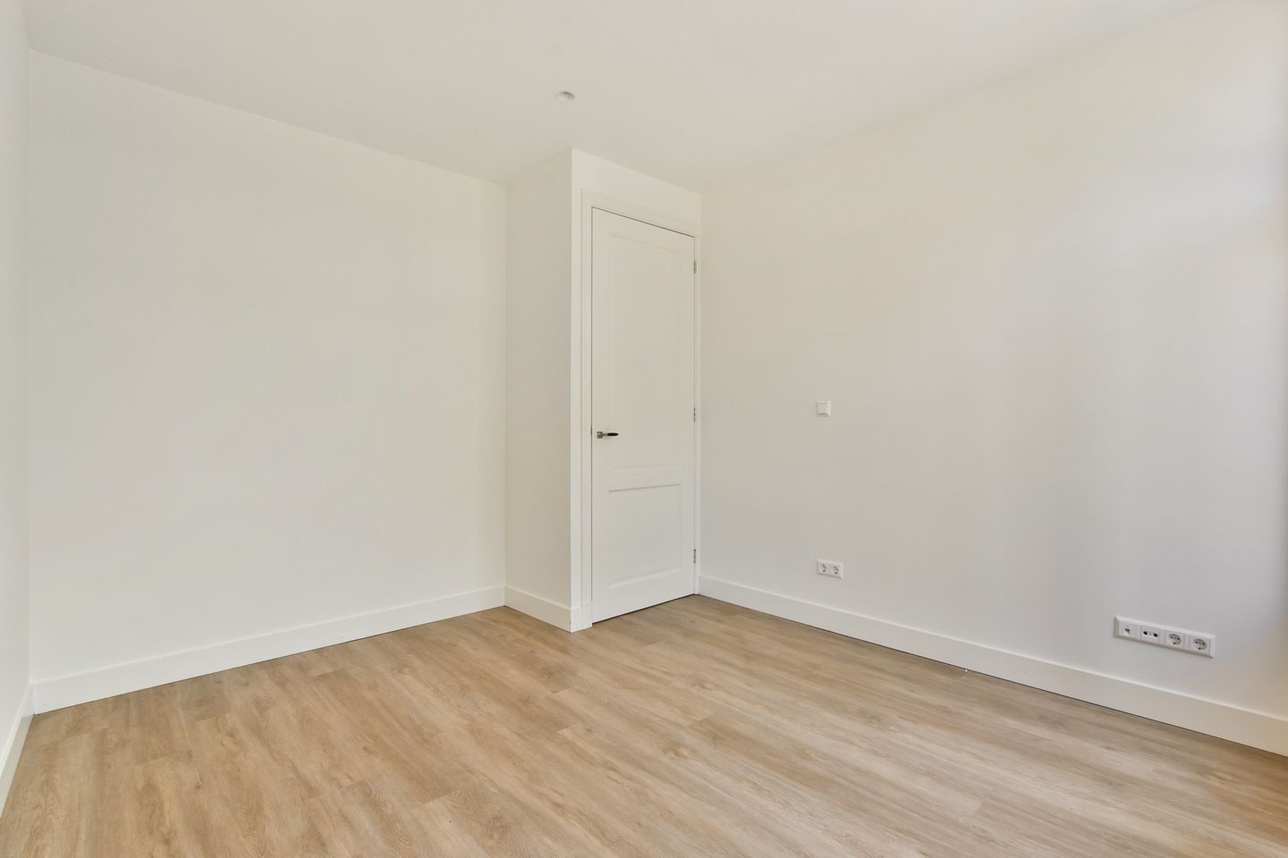 Foto 10 van Sumatrastraat 37-1