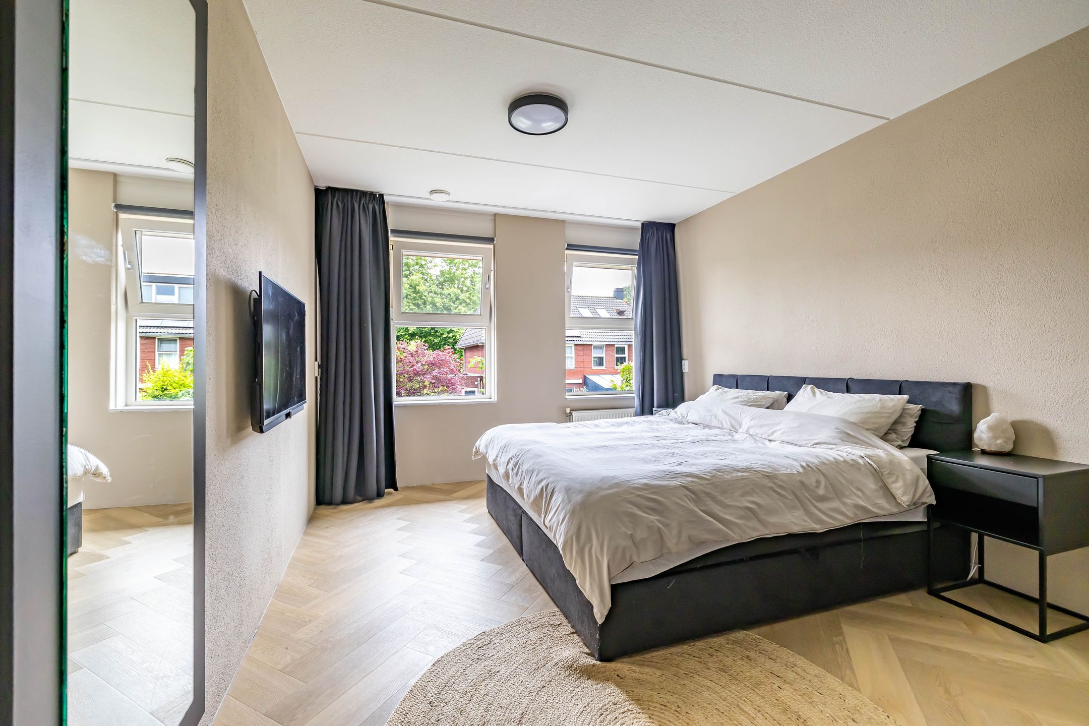 Photo 42 of Leisteenstraat 23