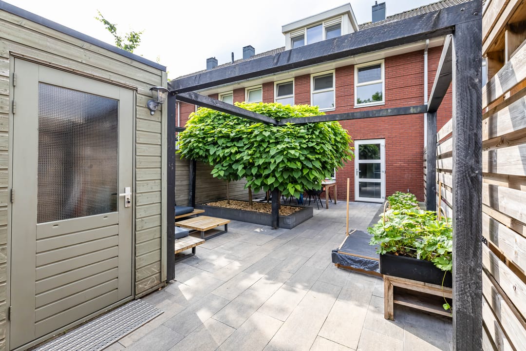 Photo 32 of Leisteenstraat 23