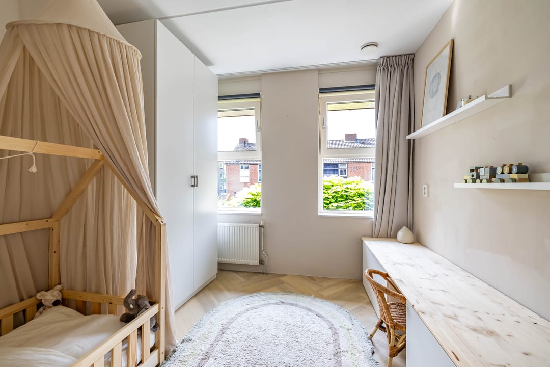 Photo 38 of Leisteenstraat 23