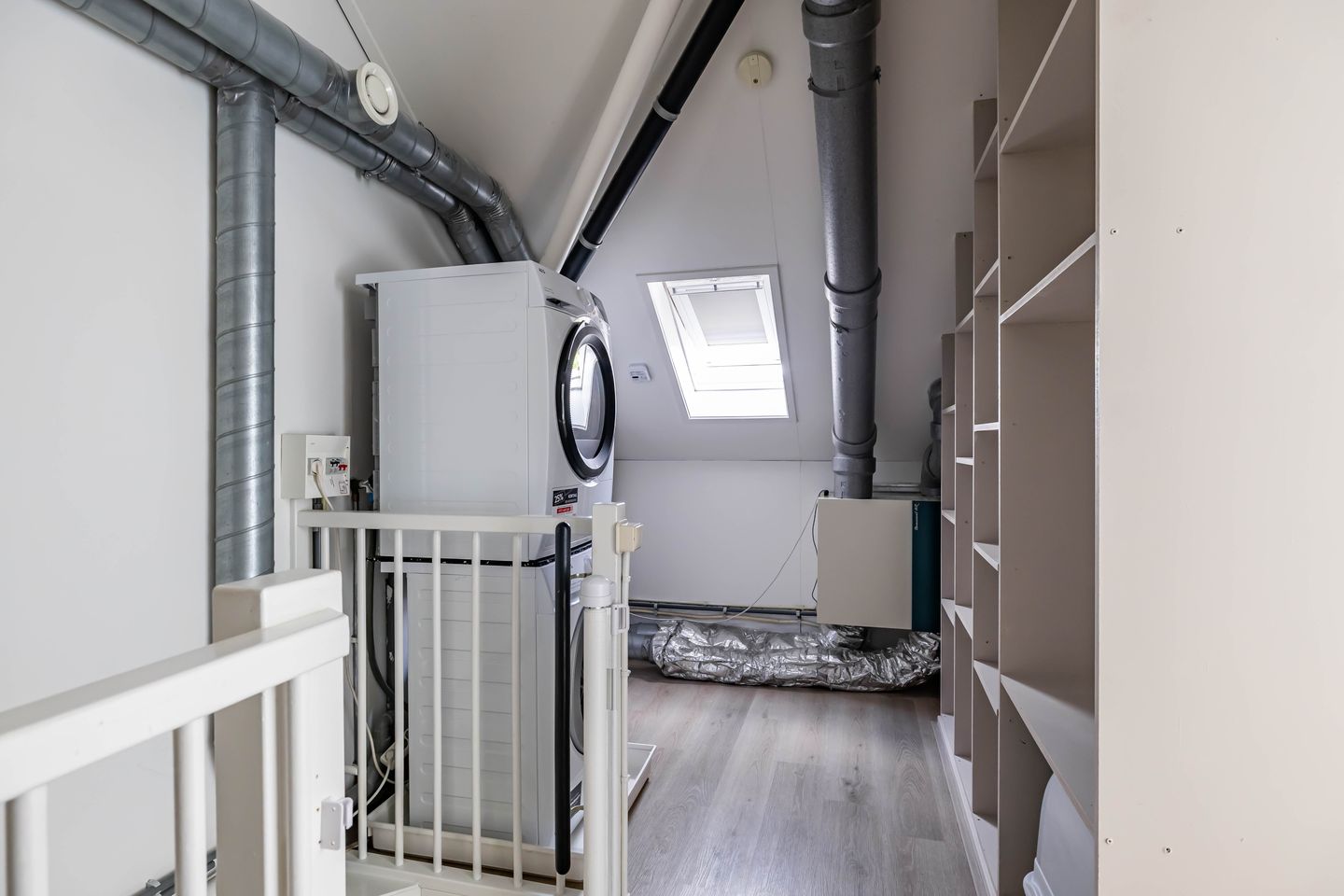 Photo 49 of Leisteenstraat 23