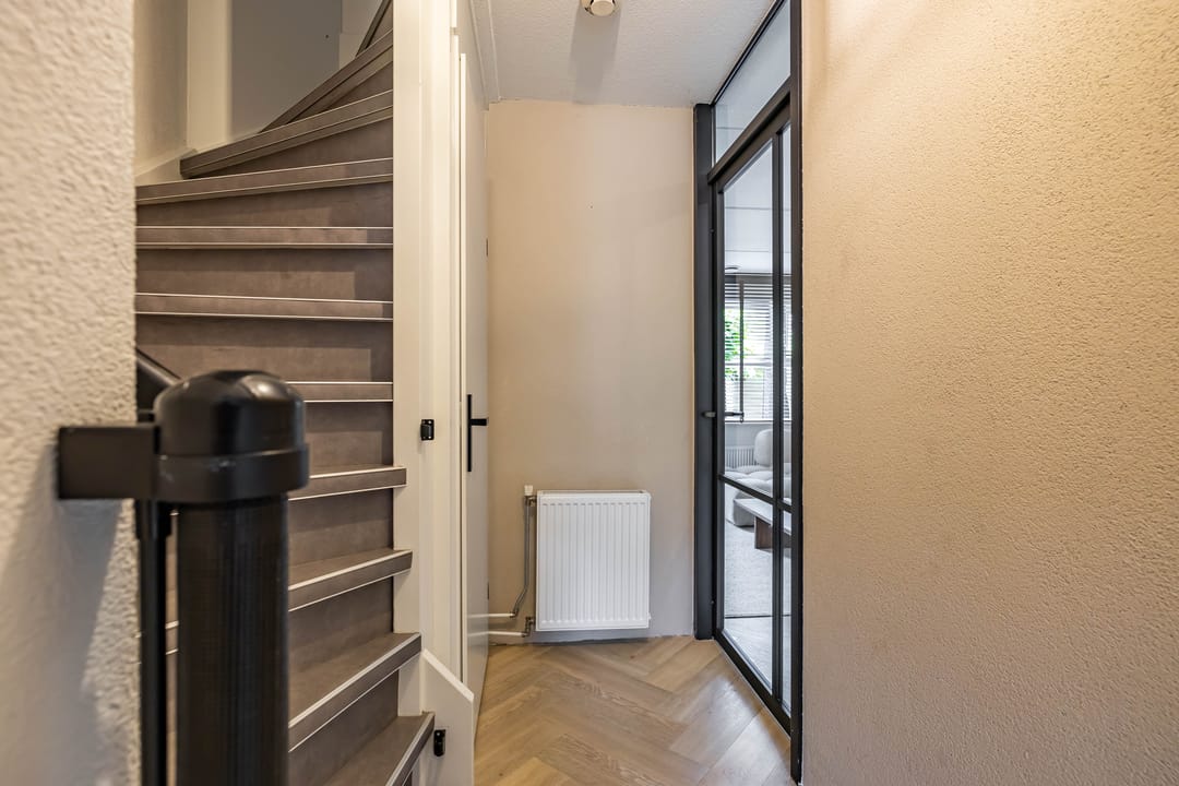 Photo 13 of Leisteenstraat 23