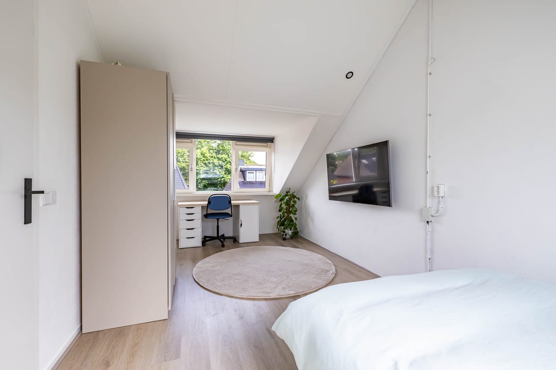 Photo 52 of Leisteenstraat 23