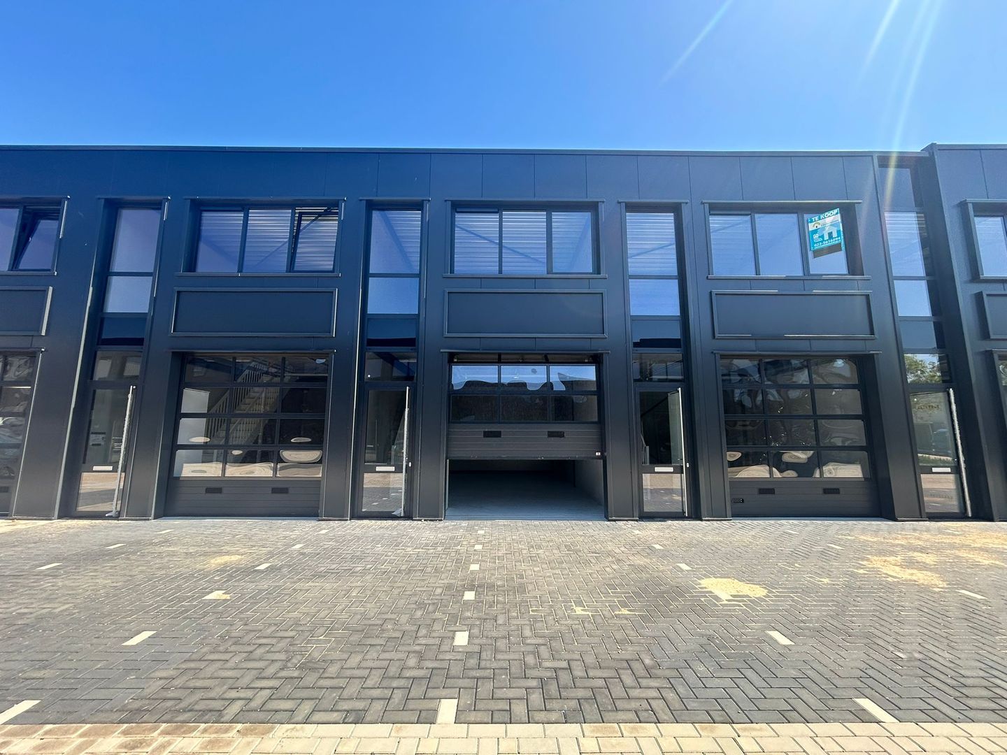 Bekijk foto 3 van Bijlmermeerstraat 44-15