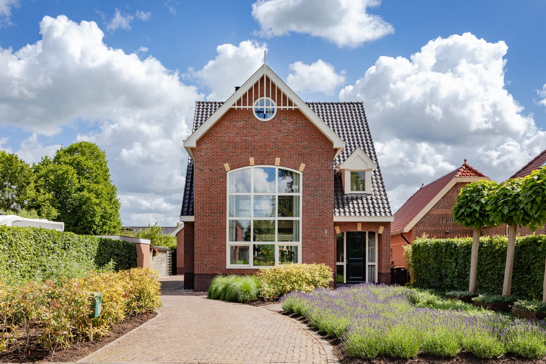 Foto 1 van West 16
