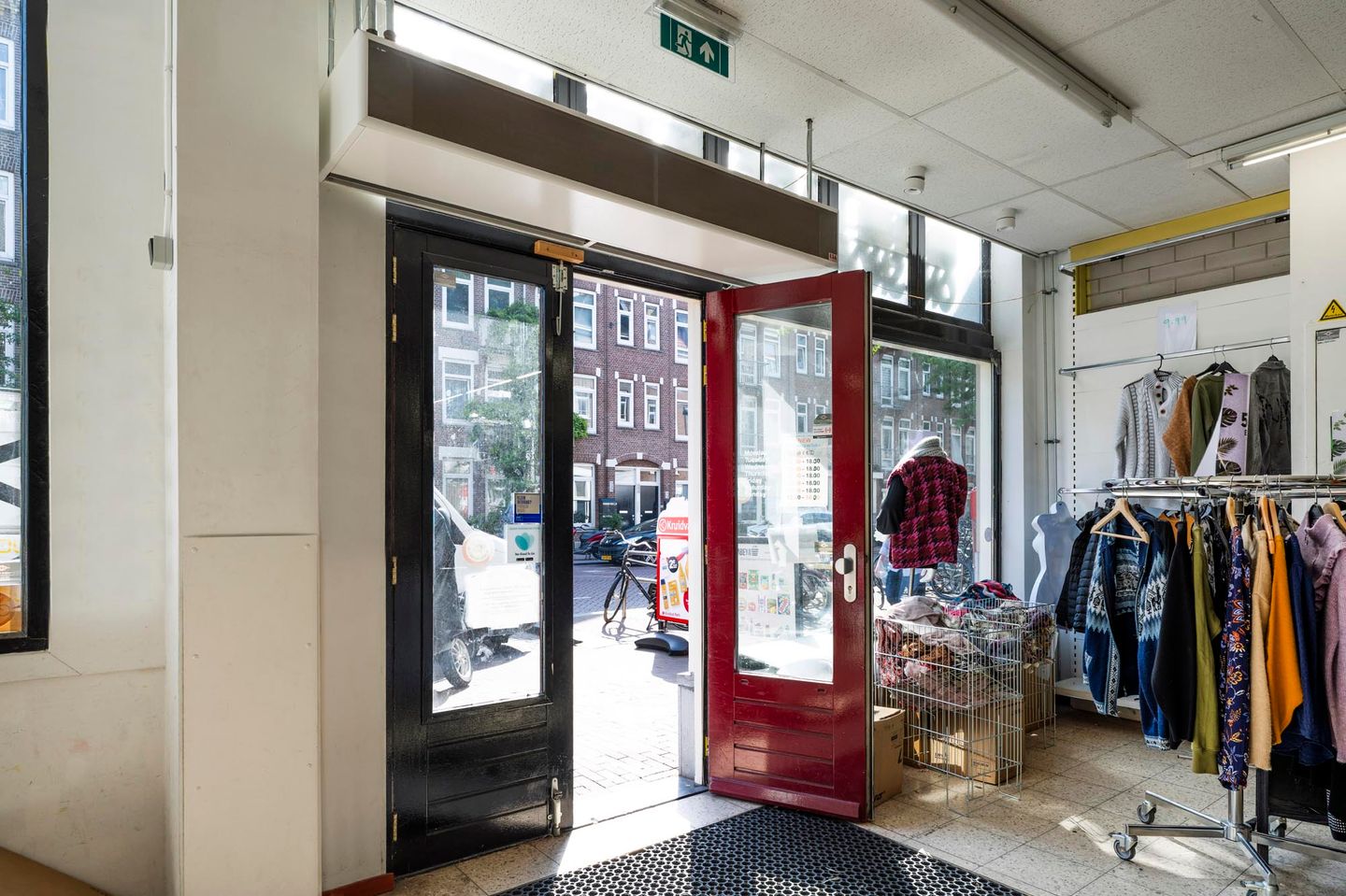 Bekijk foto 4 van Spaarndammerstraat 107-109