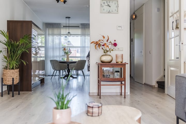 Tussenwoning te koop: Aristoteleslaan 79, 'S-Gravenhage